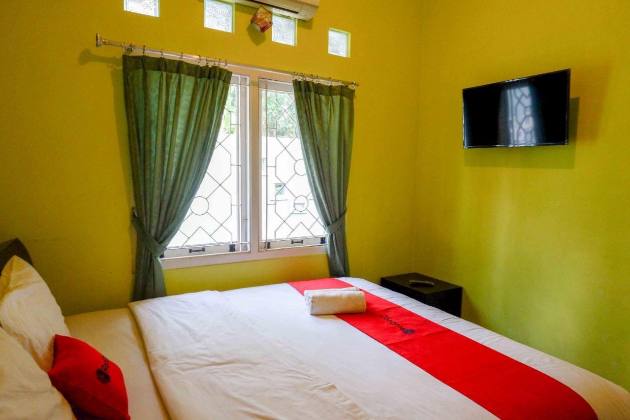 Hotel Reddoorz Near Institut Pertanian Yogyakarta à Maguwo Extérieur photo
